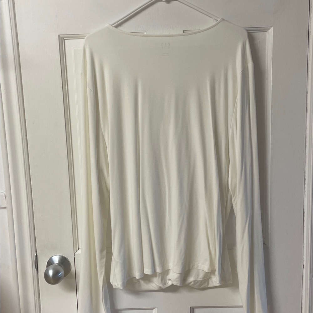 GAP Cream Ruched Blouse - Picture 6 of 13